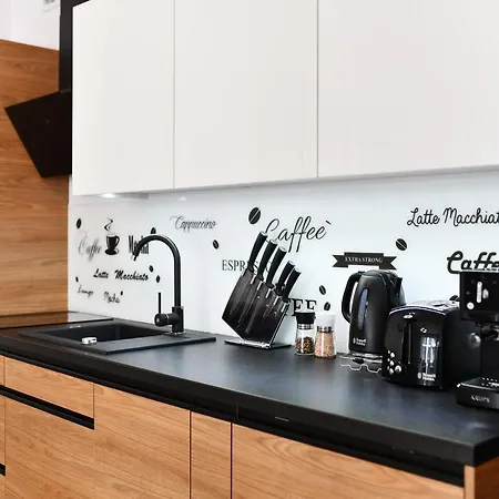 El Rojo Z Garazem アパート *